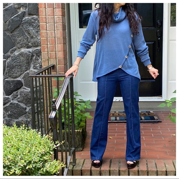 chic side button trim cowl neck knit tunic - Picture 13 of 13